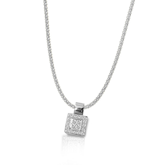 Luxurious 18K Gold Flanders Cut Diamond Pendant